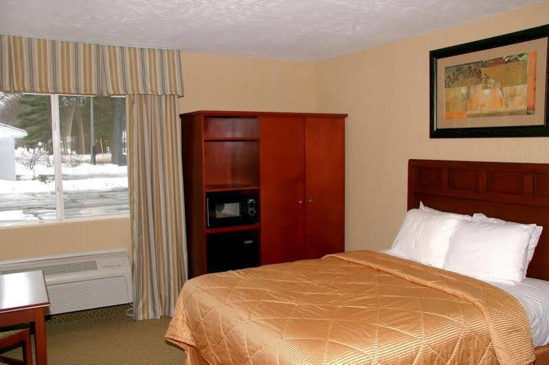 Comfort Inn Traverse City Exteriér fotografie